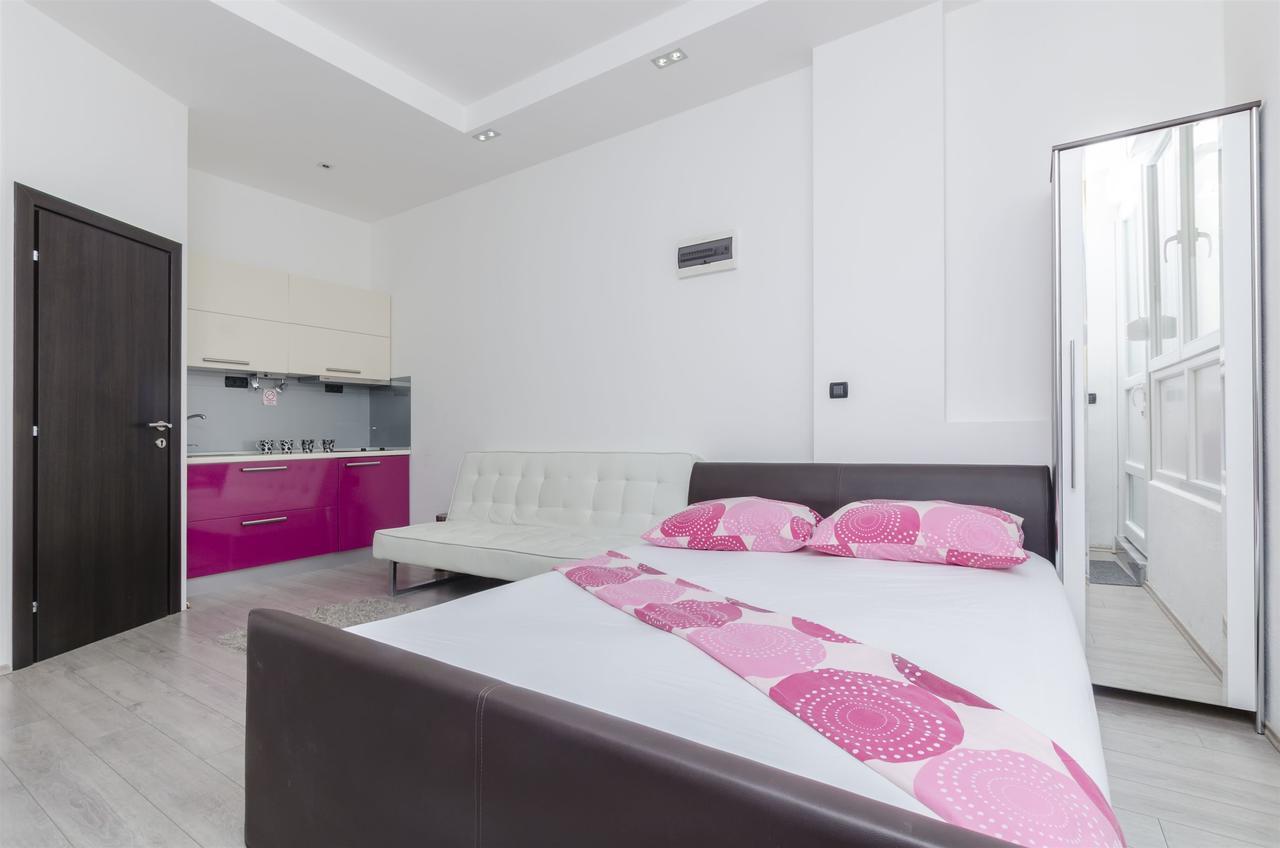 Apartment Antonela Omiš Exterior foto